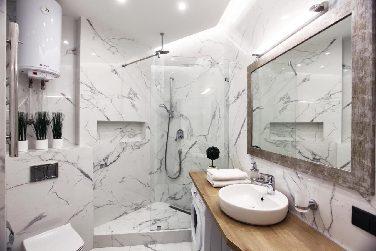 Allurapart Andersen Kiev Bagian luar foto