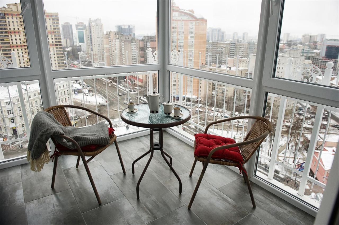 Allurapart Andersen Kiev Bagian luar foto